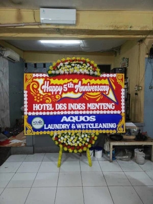 Papan Bunga di Balekambang