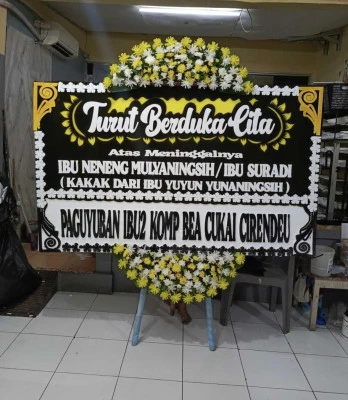 Papan Bunga di Balekambang